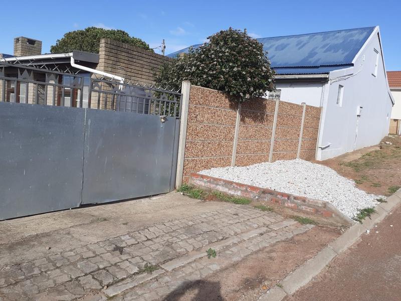 2 Bedroom Property for Sale in Albertinia Western Cape